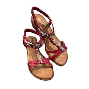 Bejeweled (and comfy!) red sandals